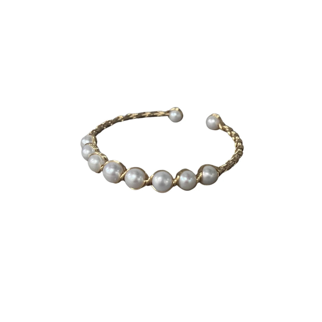 【Wire Wrapping Bangle】 Fresh Water Pearl Wire Wrapping Bangle
